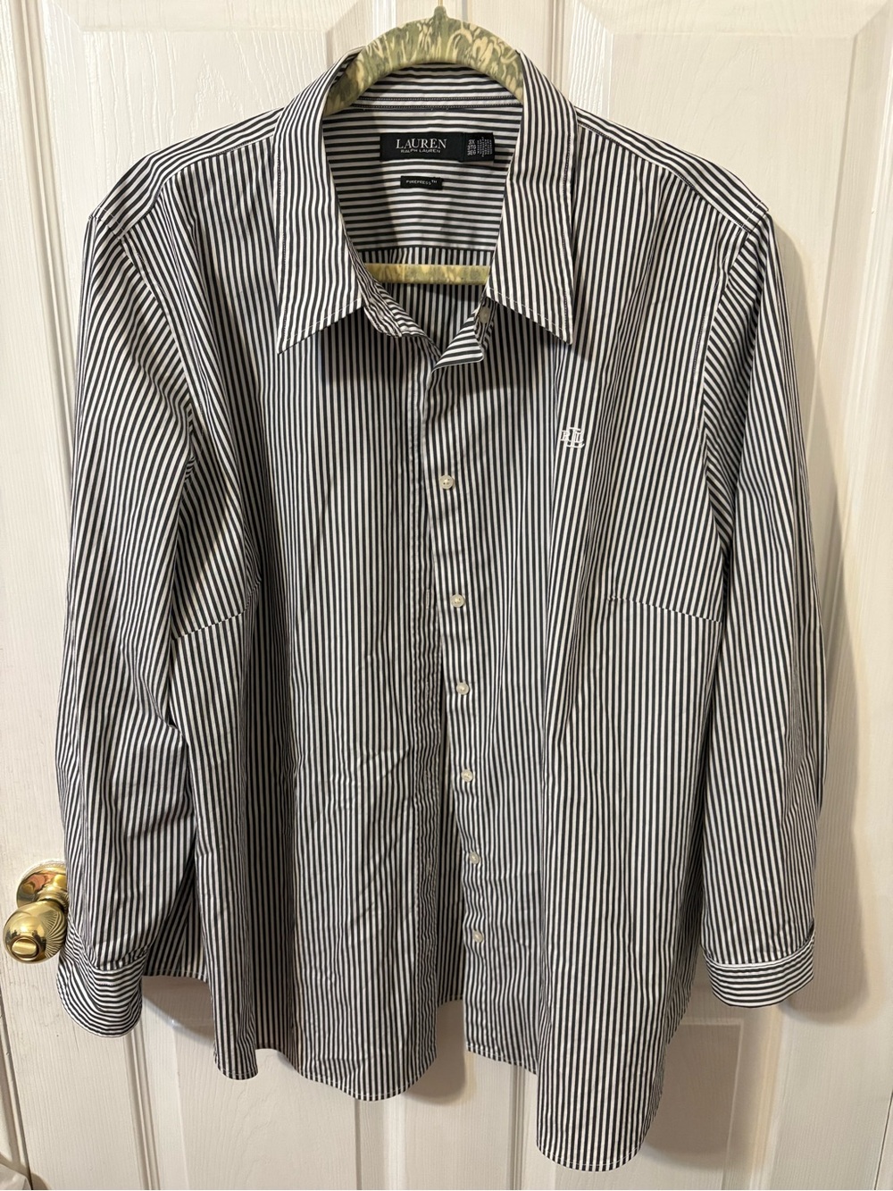 Lauren Ralph Lauren Men’s Black & White Striped Dress Shirt
